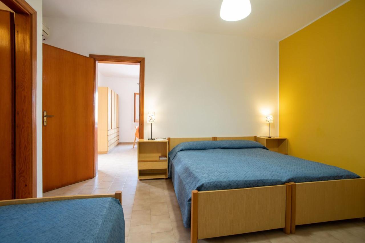 Testa Di Monaco - Basic Beach Accommodations Capo d'Orlando Exterior photo