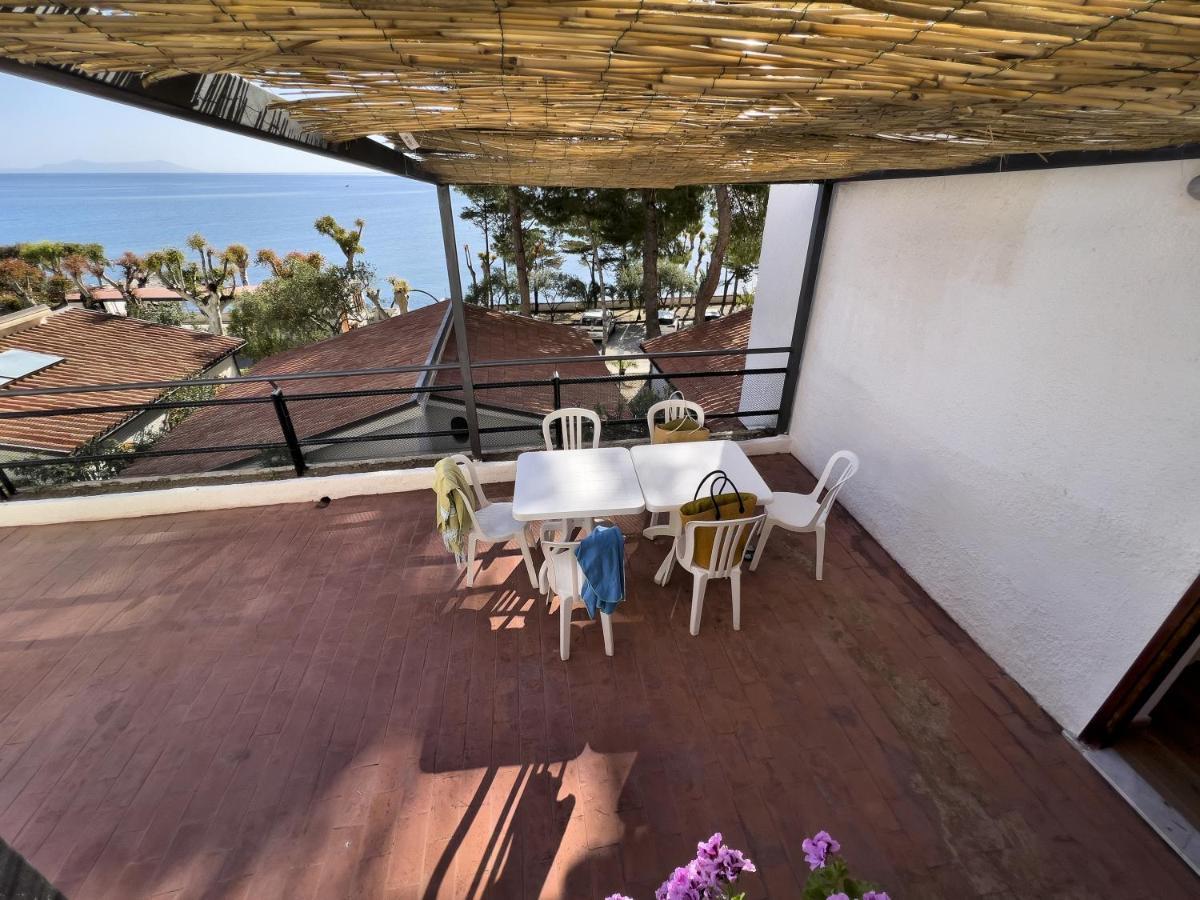 Testa Di Monaco - Basic Beach Accommodations Capo d'Orlando Exterior photo