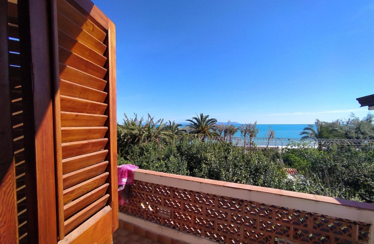 Testa Di Monaco - Basic Beach Accommodations Capo d'Orlando Exterior photo