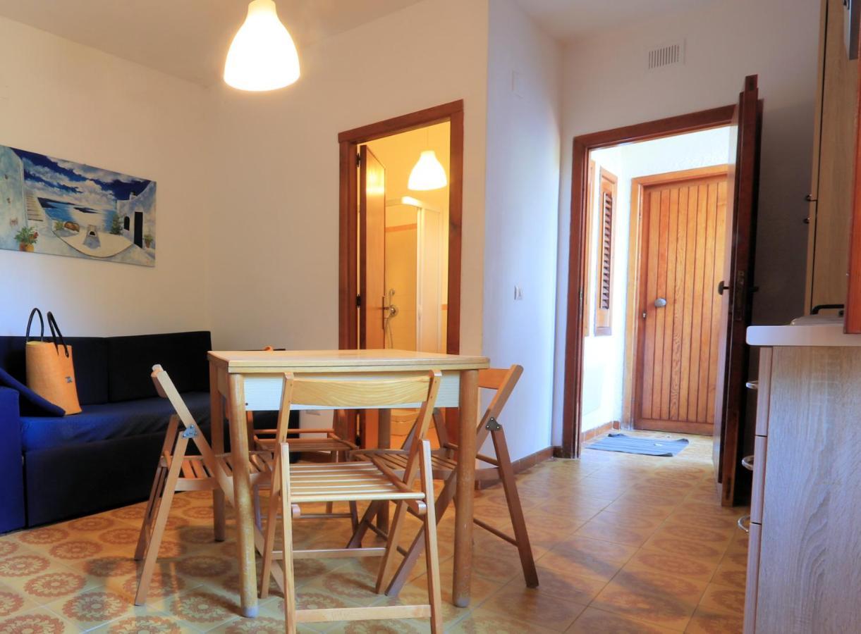 Testa Di Monaco - Basic Beach Accommodations Capo d'Orlando Exterior photo
